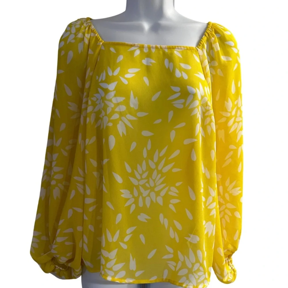 A NEW DAY SHEER BLOUSE Yellow White Floral Print Top JRs Size S